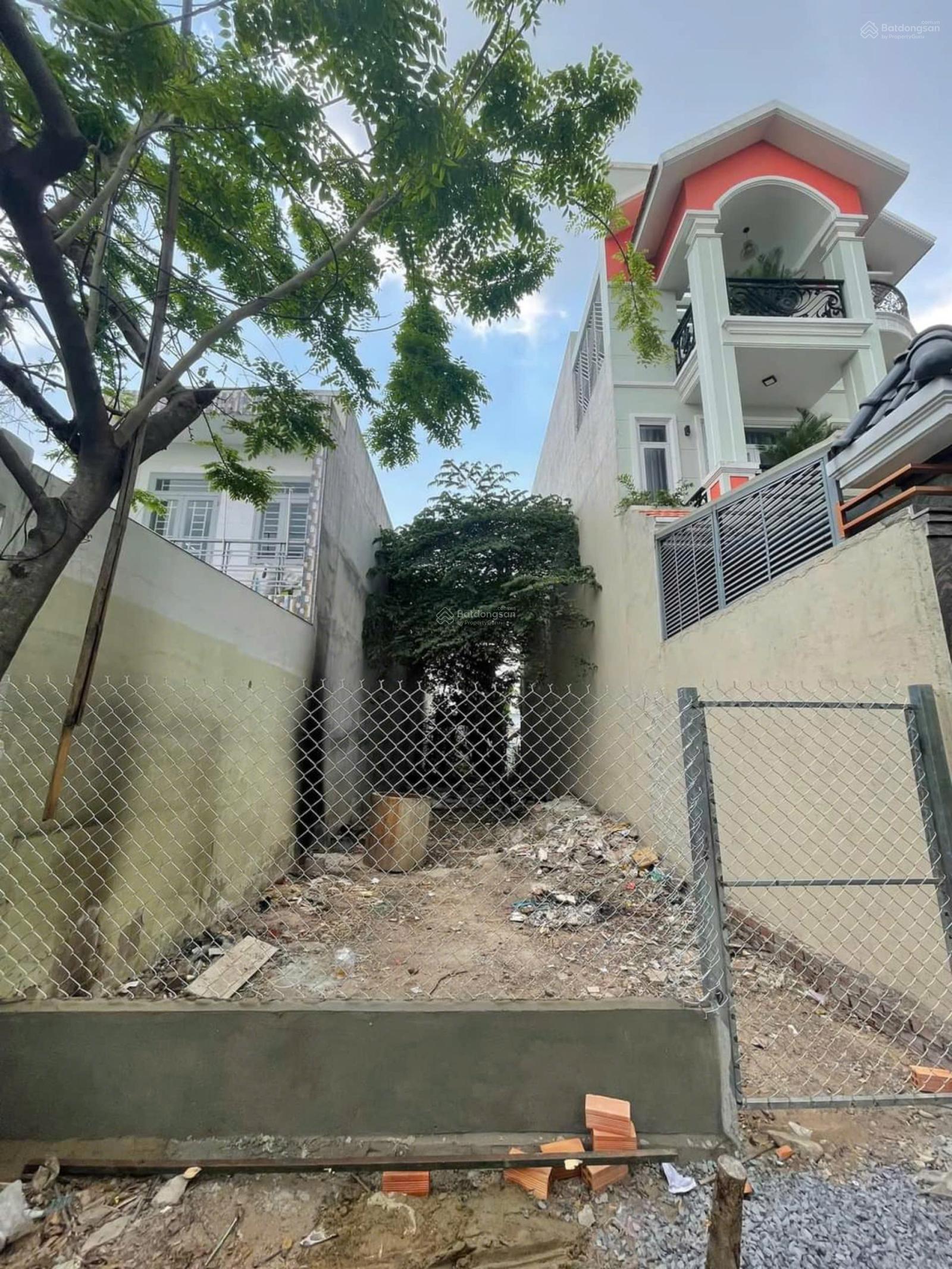 Đất mặt tiền đường An Phú Đông 27, 5x35m dt 174m2, ngay tu viện Khánh An, cách ngã tư Vườn Lài 1km. Đất mặt tiền đường An Phú Đông 27, 5x35m dt 174m2, ngay tu viện Khánh An, cách ngã tư Vườn Lài 1km.