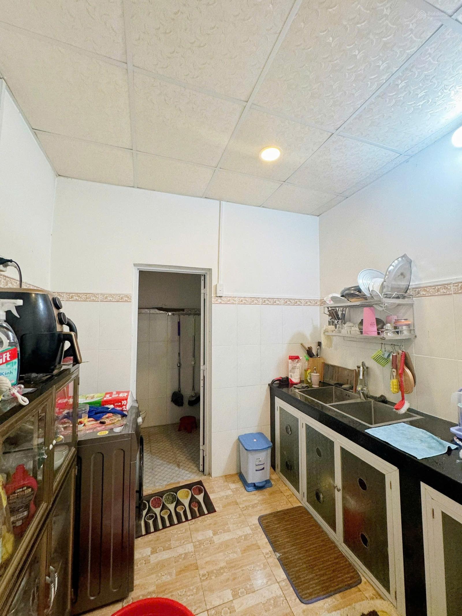 Nhà mặt tiền Phan Đình Phùng góc 2 mặt tiền, giá 12,5 tỷ, nhà lầu, 101m2 cho thuê 20tr/th