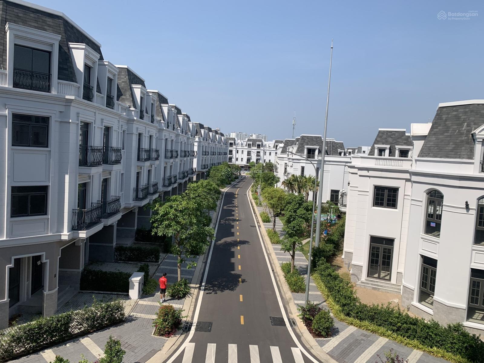 Cần bán nhanh nhà phố Amelie Villa, Phú Mỹ Hưng, 120m2. Giá quá tốt cho đầu tư hoặc để ở. Cần bán nhanh nhà phố Amelie Villa, Phú Mỹ Hưng, 120m2. Giá quá tốt cho đầu tư hoặc để ở.
