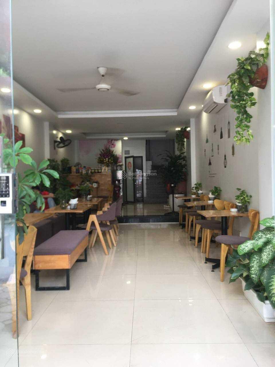 Cho thuê văn phòng đường Thanh Liệt cách phố đi bộ The Manor Central Park(50m). LH: 0982 473 *** (CC)