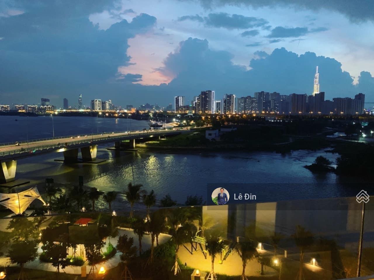 Chính chủ bán nhanh rẻ hơn TT 1 tỷ do kẹt ngân hàng 3PN 107m Hado Quận 10 có sổ. 0907 582 *** Mr ĐIN