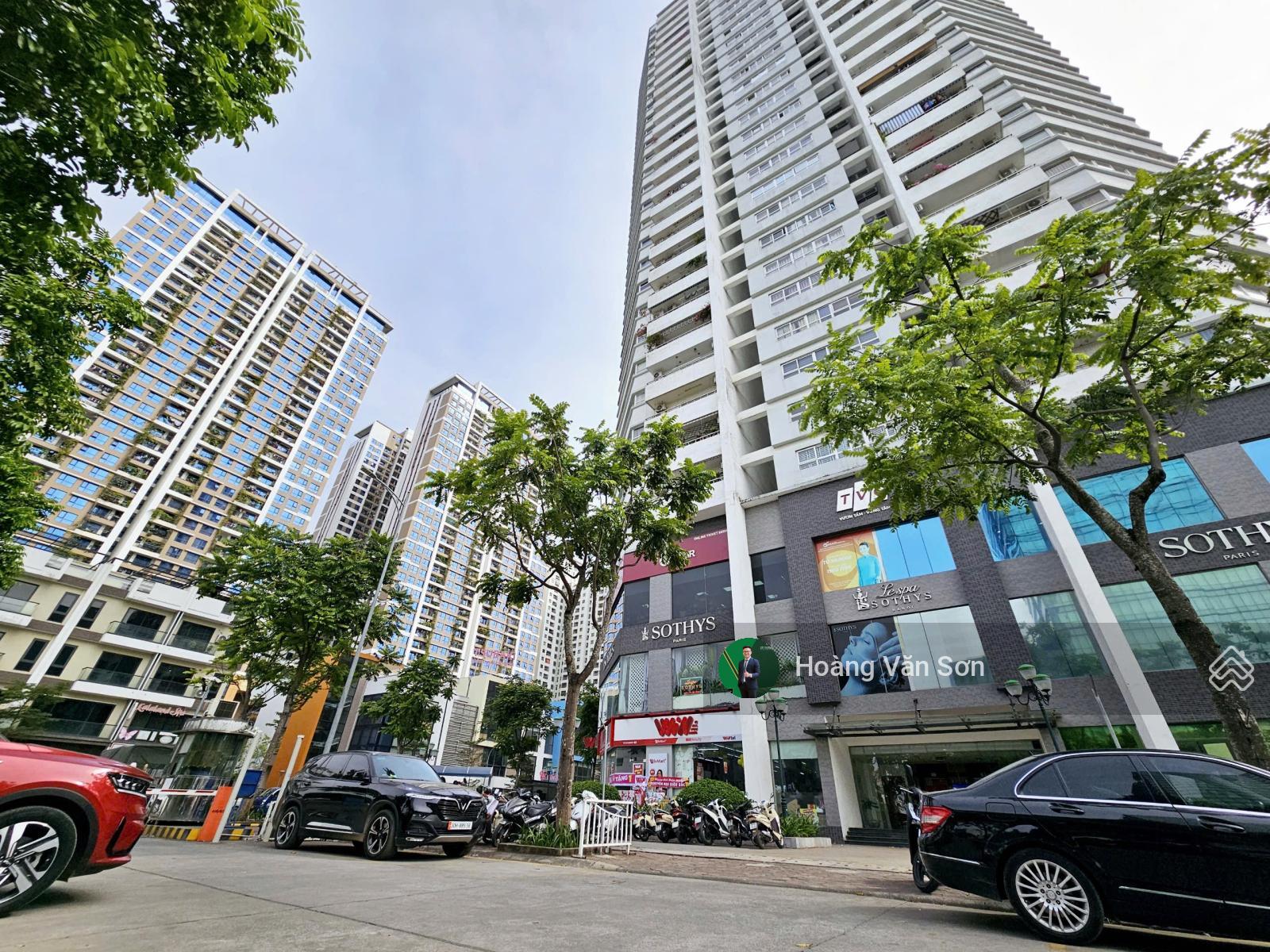 8 tỷ - bán nhanh chung cư Học Viện Quốc Phòng 94m2 hướng Đông, free gửi xe hầm, sẵn slot, xem 247 8 tỷ - bán nhanh chung cư Học Viện Quốc Phòng 94m2 hướng Đông, free gửi xe hầm, sẵn slot, xem 247