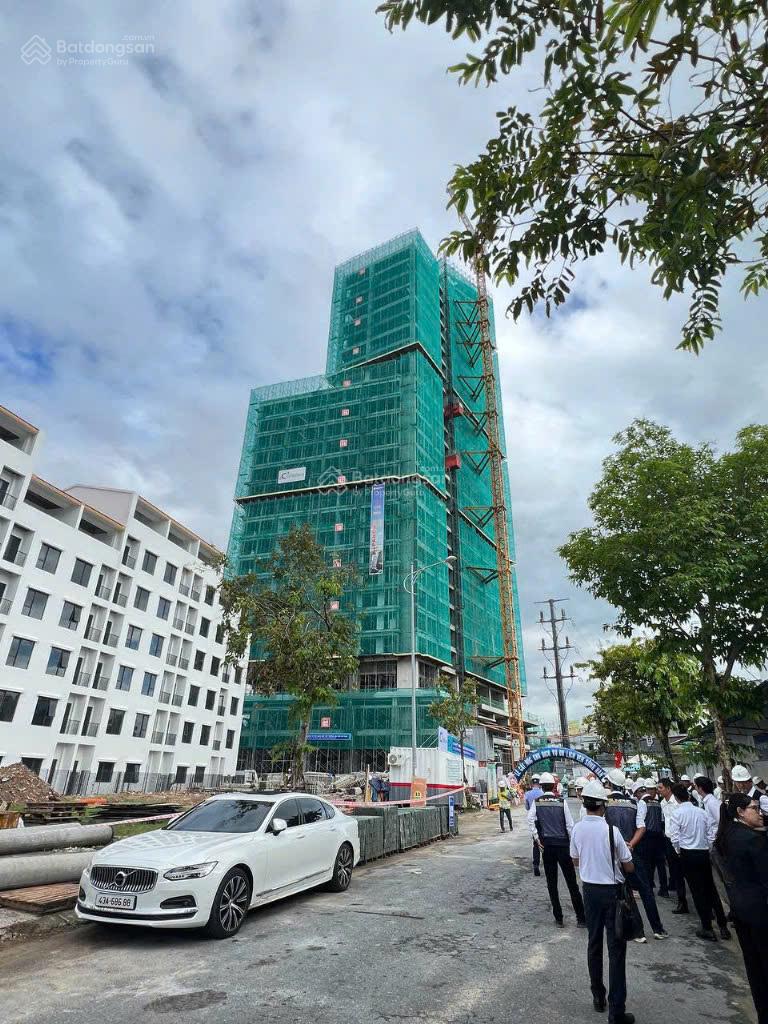 Giỏ hàng độc quyền, căn Studio view sông tầng 10