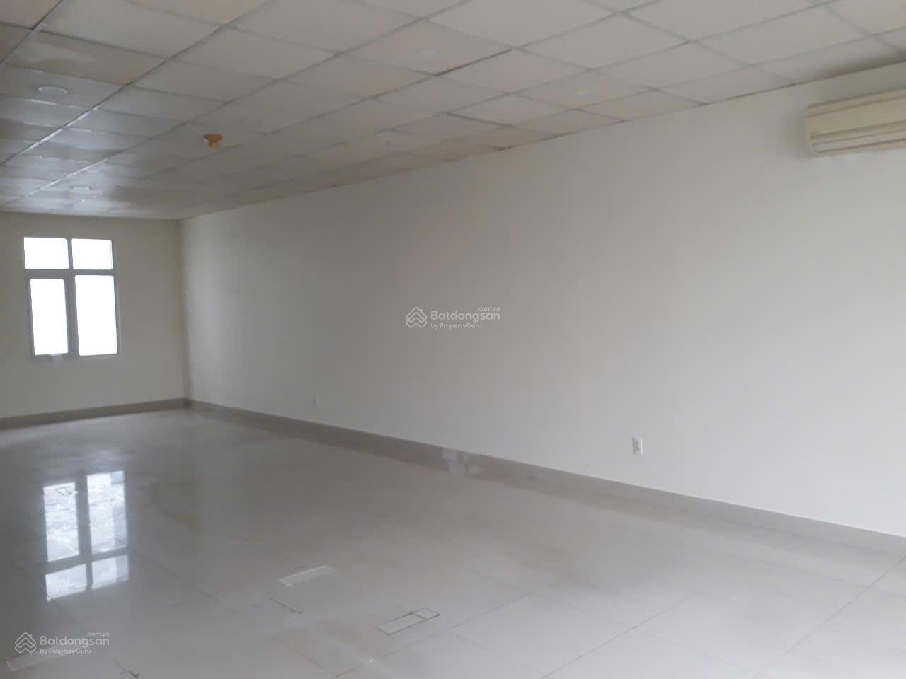 Cho thuê văn phòng khu thương mại Phú Mỹ Hưng Quận 7, giá thuê 22 triệu/tháng