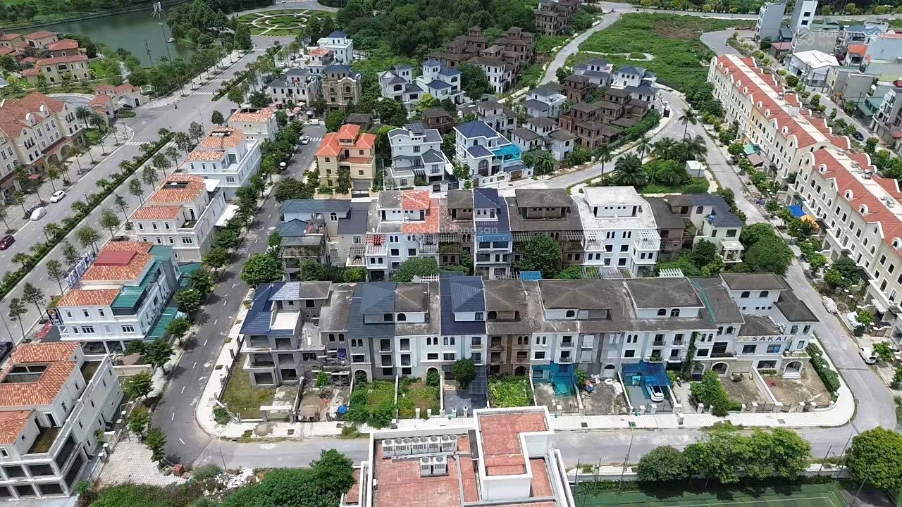 Cho thuê BT 6PN, 3WC tại Nam An Khánh, 20 triệu, 200m2 đẹp xuất sắc chỉ với