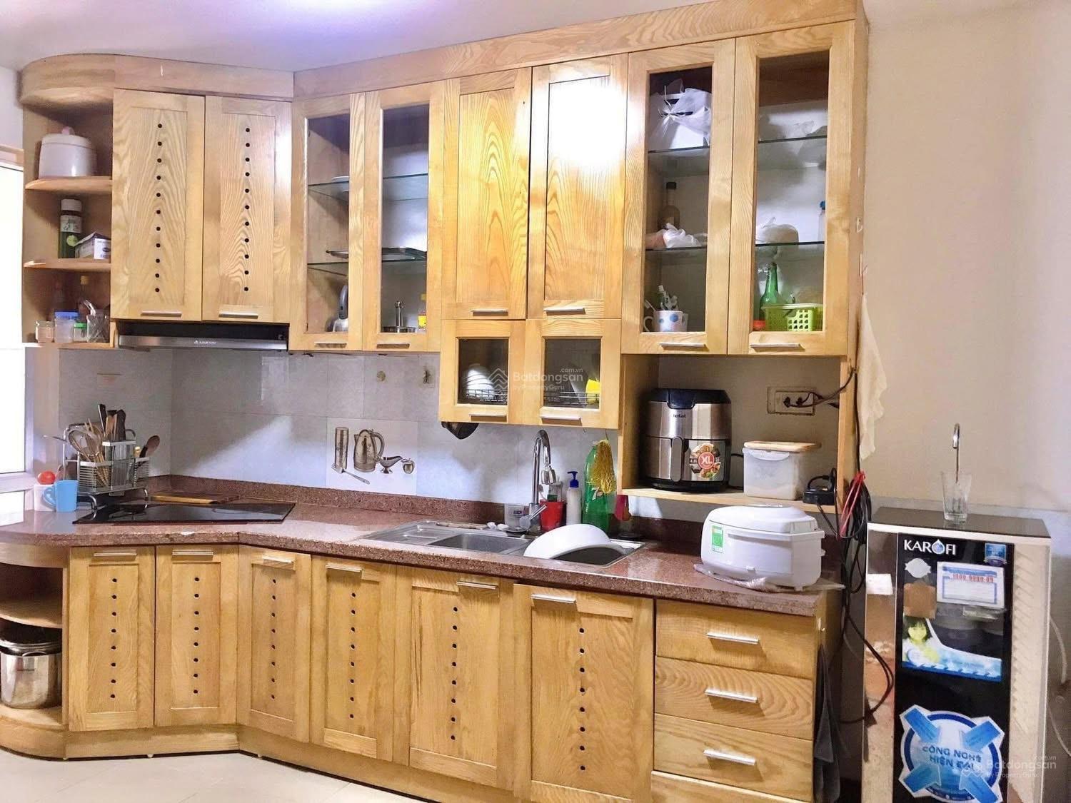 Cần bán gấp căn hộ CT7 Dương Nội DT 62m2 căn góc 2 ngủ, 1 wc đủ đồ. Lh: 0988 187 ***