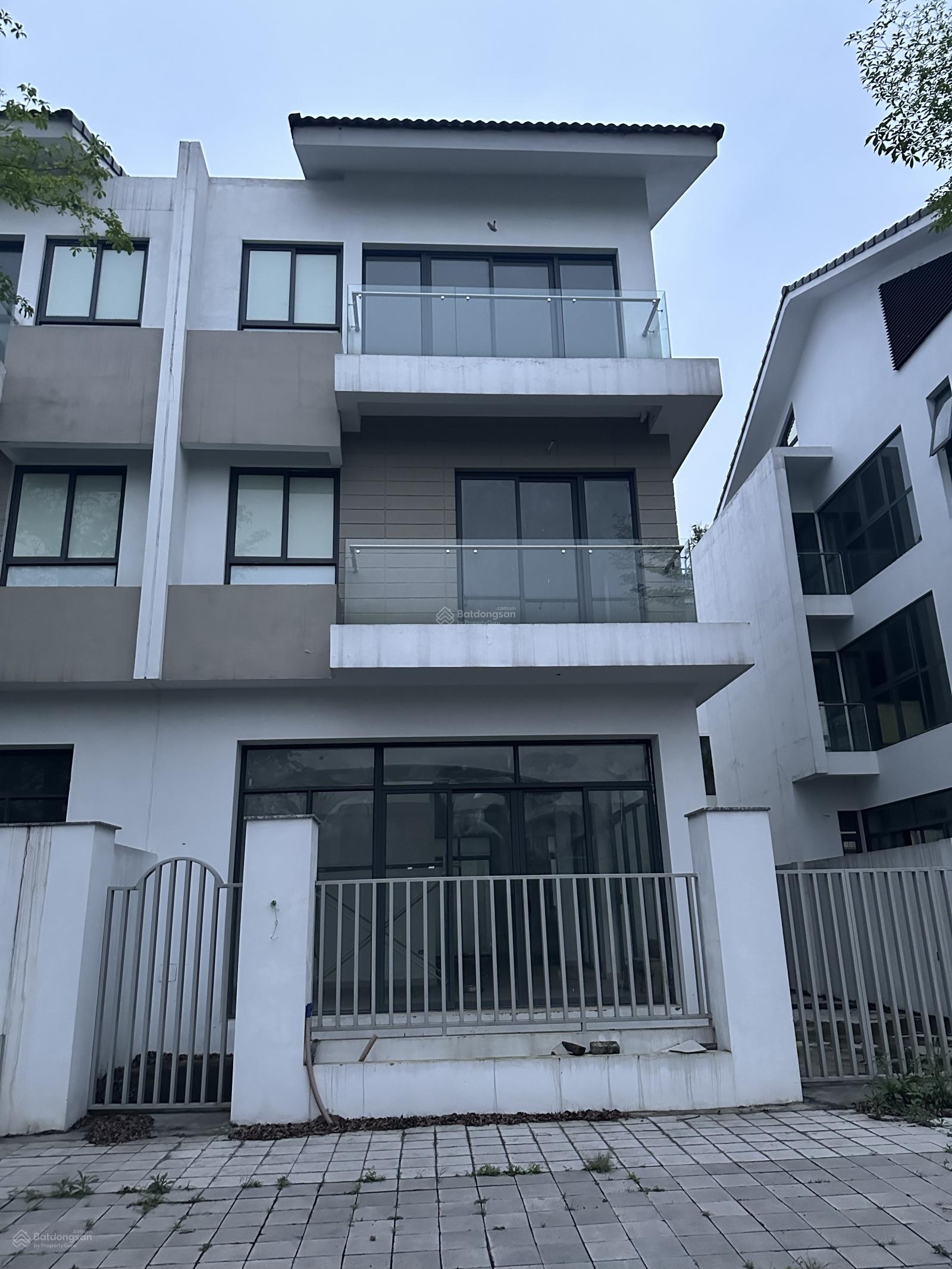 Bán biệt thự Sol Lake Villa, 150 triệu/m2, 200 m2, chính chủ tại Yên Nghĩa, Hà Đông, Hà Nội