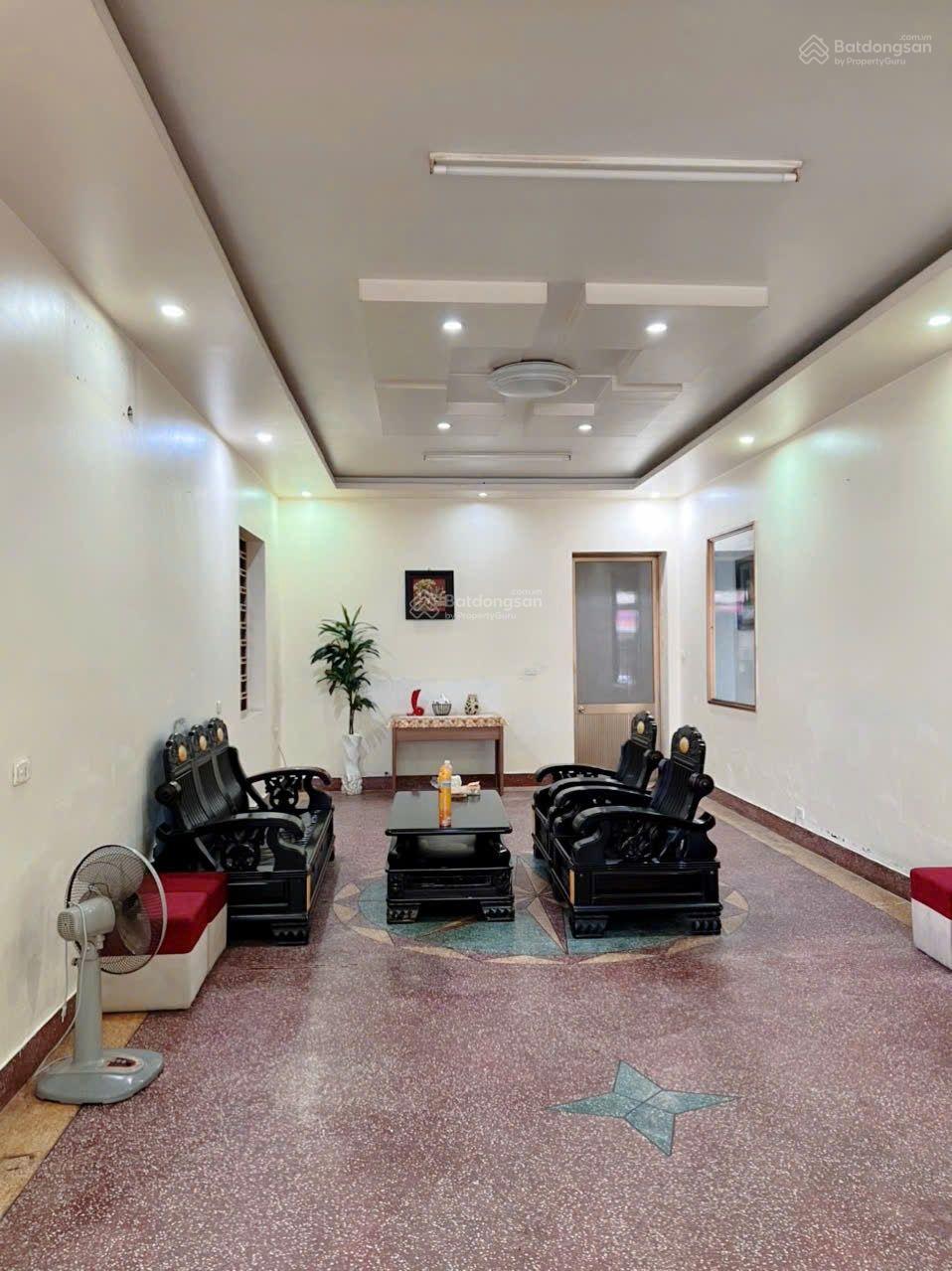 Bán nhà mặt đường Lê Thánh Tông, đối diện chung cư 384 Lê Thánh Tông. 0378 478 ***