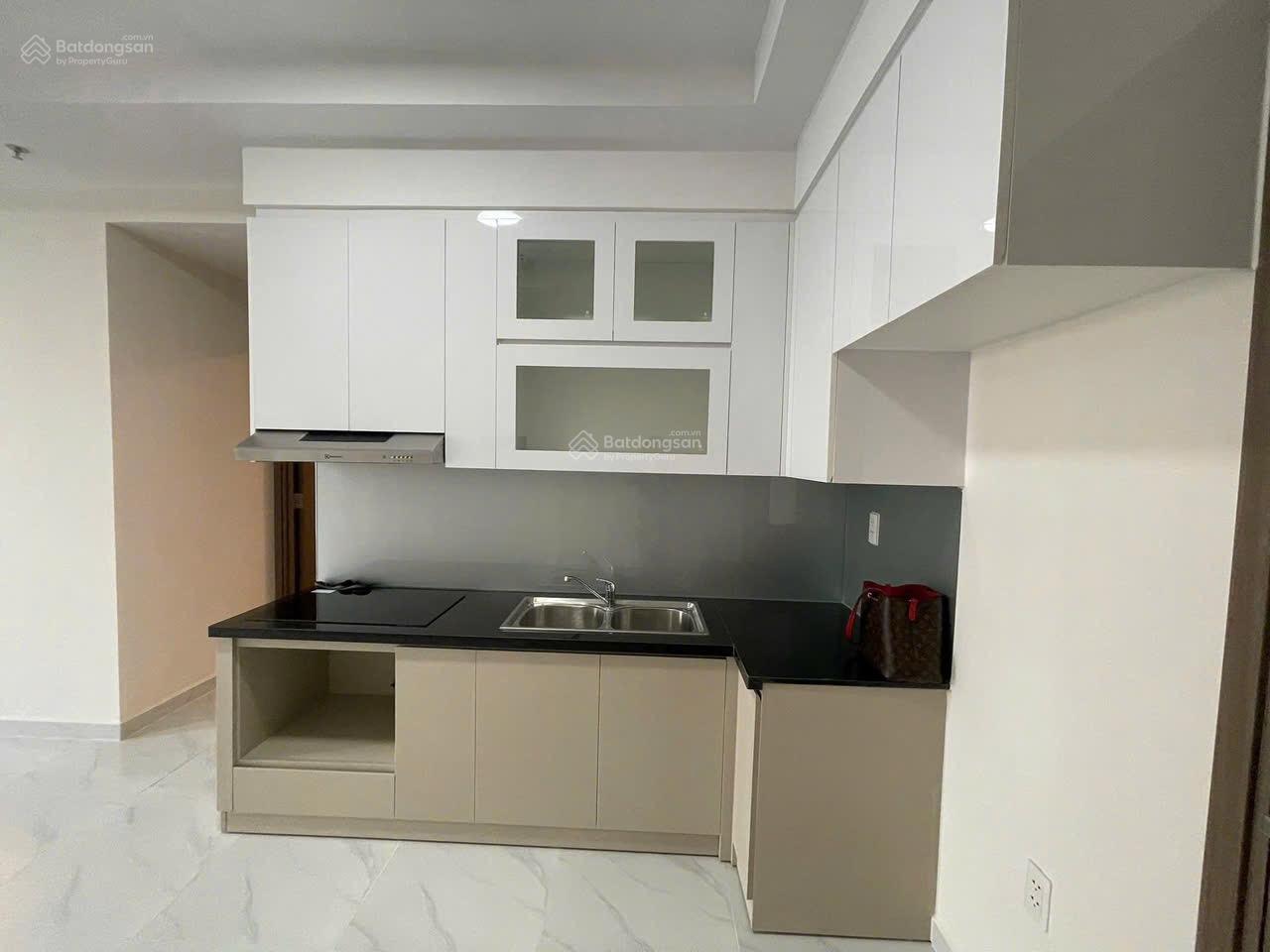 Bán căn hộ Happy One Vạn Xuân 2PN 2WC 54m2 giá rẻ 1 tỷ450 mặt tiền QL13 Phú Hoà sổ hồng riêng