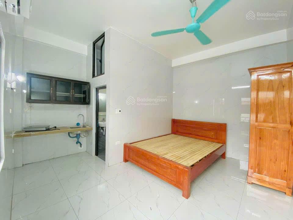 CCMN 8 tầng S5 ngõ 329/1 Cầu Giấy khép kín, DH, NL, giường, tủ giá 2,5tr - 3tr - 3,5tr - 5tr CCMN 8 tầng S5 ngõ 329/1 Cầu Giấy khép kín, DH, NL, giường, tủ giá 2,5tr - 3tr - 3,5tr - 5tr