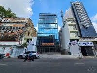 Bán toà nhà Huỳnh Mẫn Đạt P1 Q5 - DT 14mx35m nở hậu 400m2 - hầm 7 lầu - 168 tỷ - có HĐT: 450 triệu