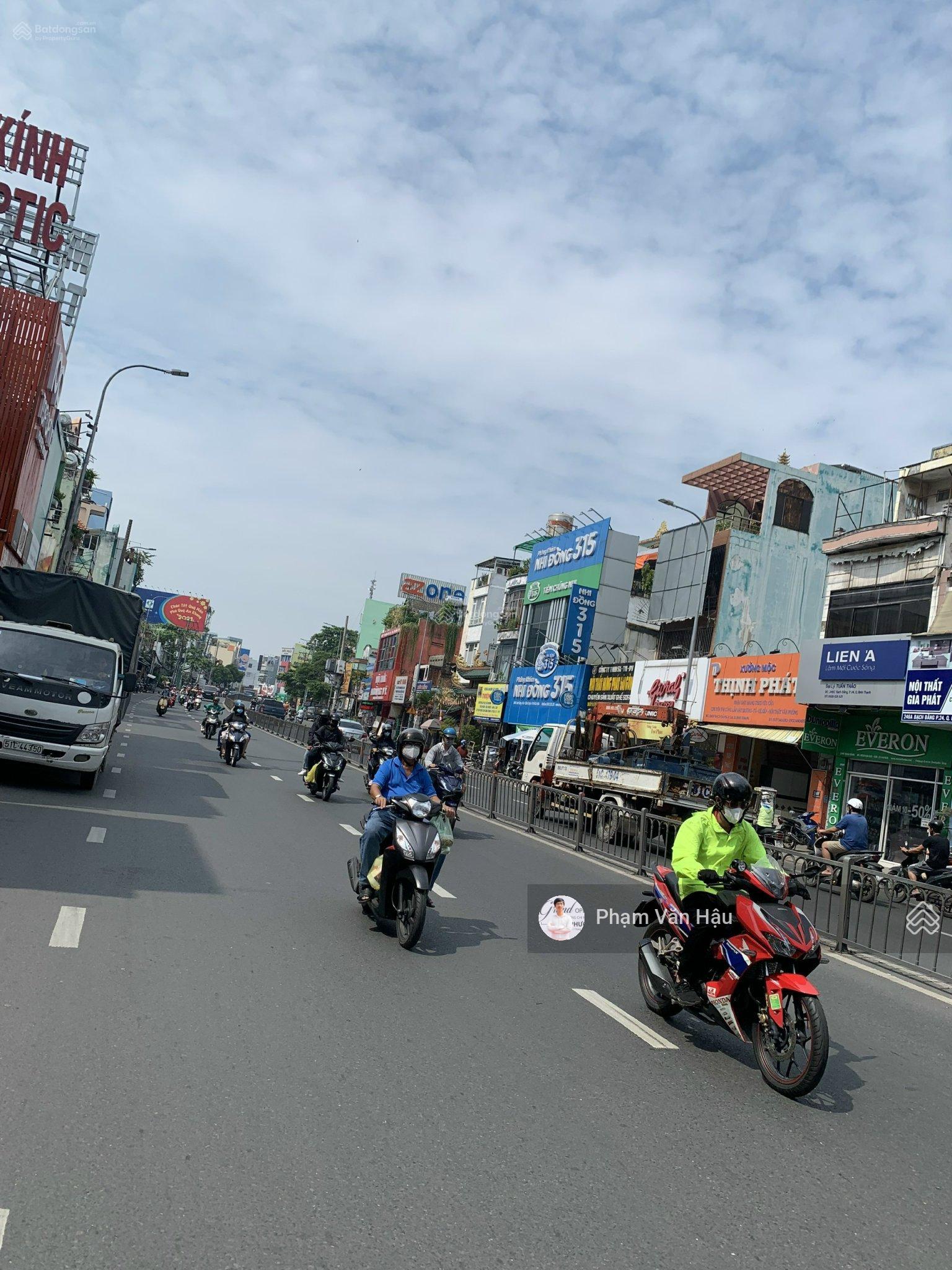 Bán nhà mặt tiền Bạch Đằng P14, Bình Thạnh, DT 8.4x22m, nằm đoạn đẹp nhất tuyến đường