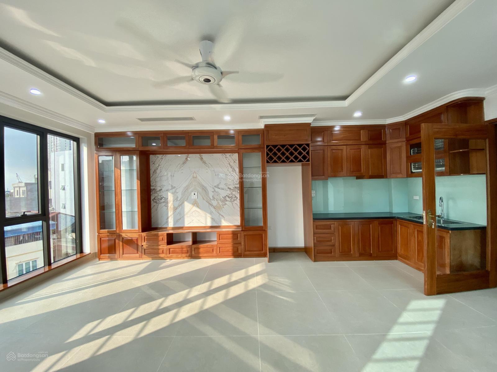 Chính chủ bán toà văn phòng 7,5 tầng thang máy cực đẹp mặt phố Nguyễn Đổng Chi, kinh doanh cực tốt