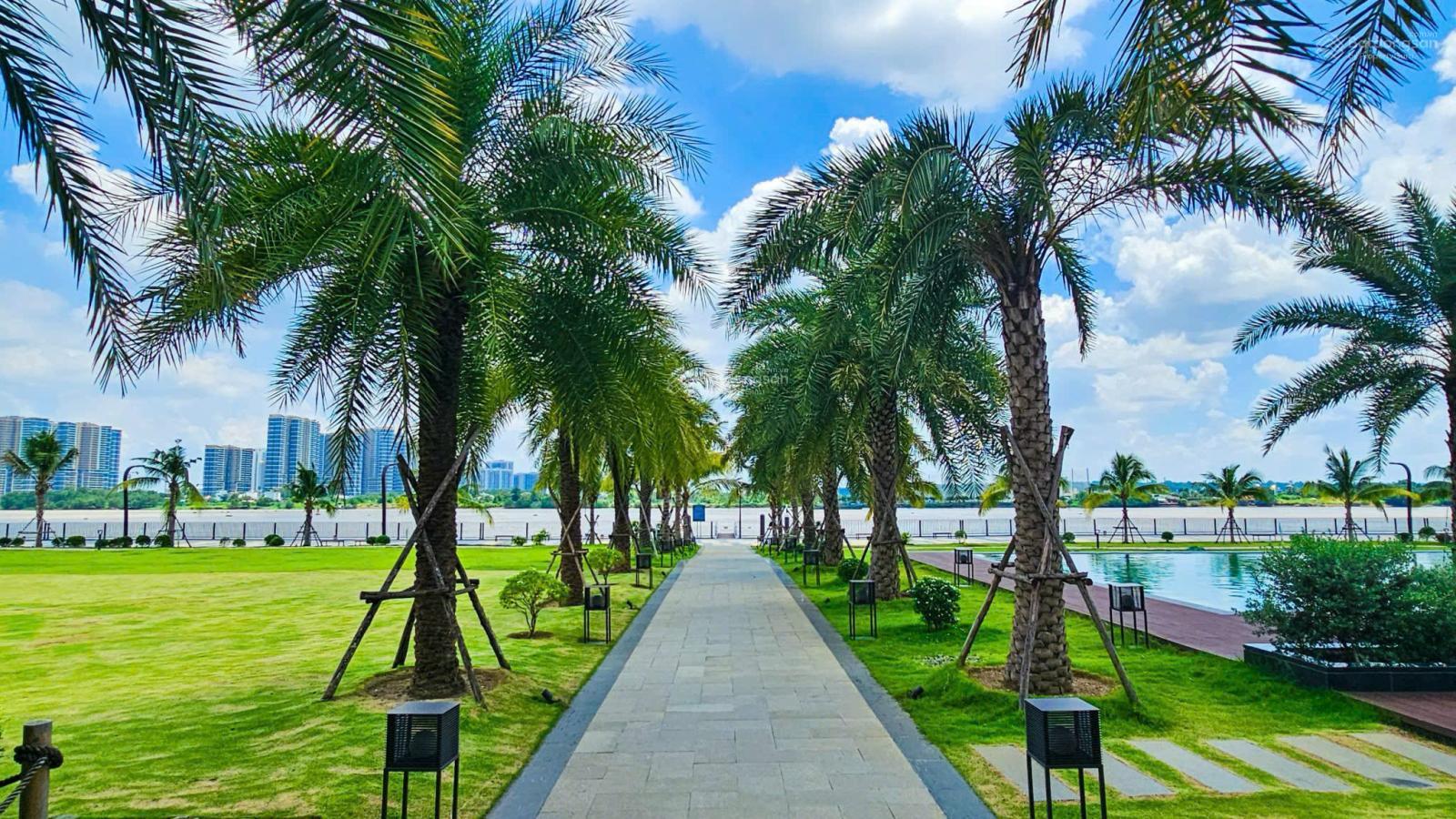 Nhà phố Izumi City giá 5,6tỷ chiết khấu khủng 1,5tỷ vay 70% LS 0% ân hạn gốc: 0903 148 *** Mai CĐT NL