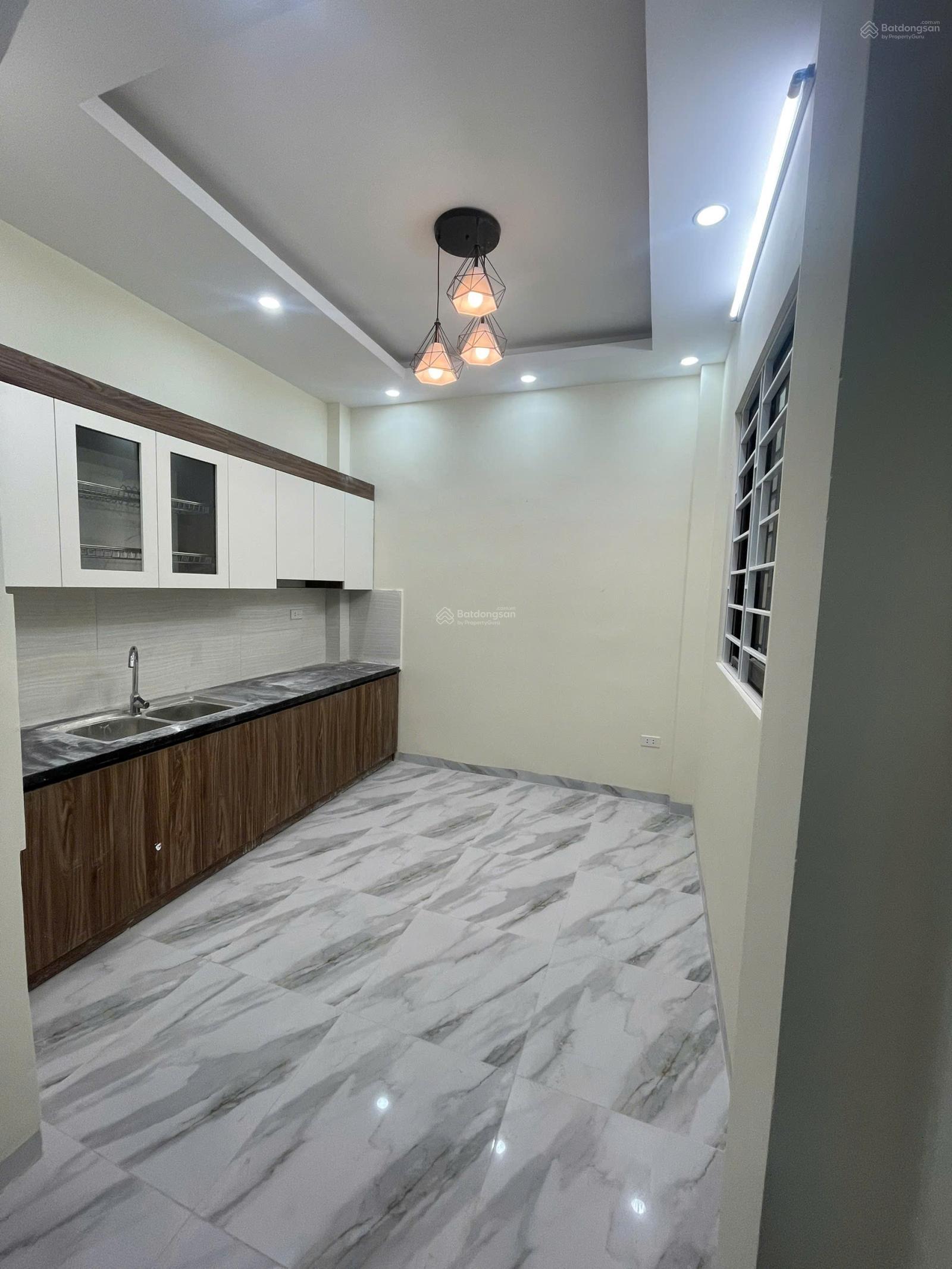 Còn 1 căn nhà đẹp rẻ, duy nhất tại Phụng Châu, Chương Mỹ giá chỉ 2.75tỷ, sổ đỏ HN 4 tầng. Về ở luôn Còn 1 căn nhà đẹp rẻ, duy nhất tại Phụng Châu, Chương Mỹ giá chỉ 2.75tỷ, sổ đỏ HN 4 tầng. Về ở luôn
