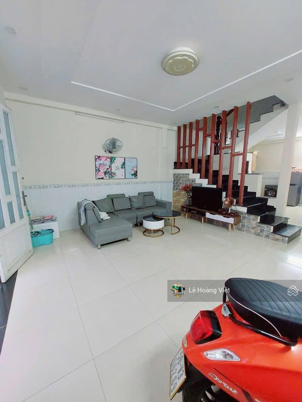 Nhà sát bên công viên Gia Định - Gần hướng sân bay - Phạm Văn Đồng - 5,4x12m