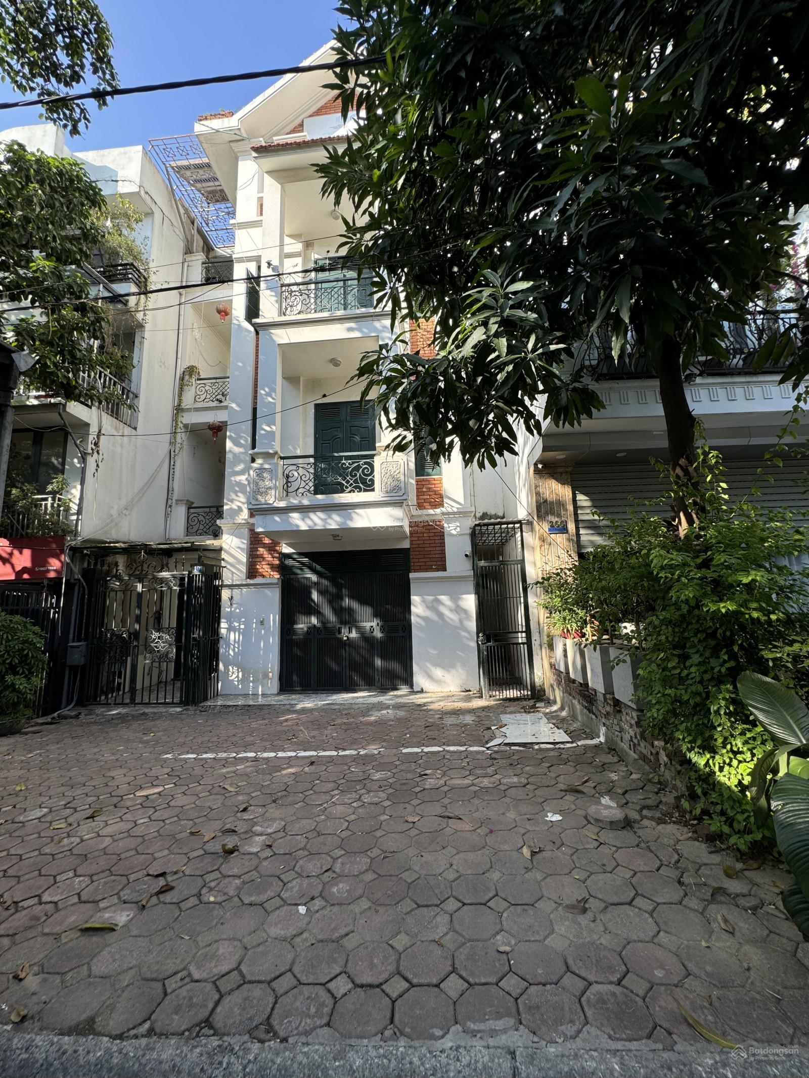 Nhà 2 mặt phố Hàng Than giao Hoè Nhai, Nguyễn Trường Tộ căn góc DT 100m2 MT 6m & 16,6m giá đầu tư