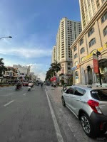 MT Lê Đại Hành, P. 11, Q. 11 - DT: 8mx24m - 4 tầng lầu. HĐT: 180tr/th - giá 51 tỷ