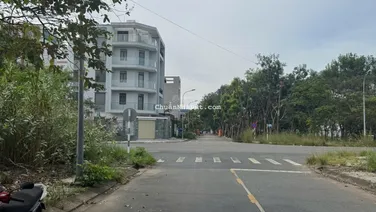 Chính chủ bán nhanh lô đất Cát Lái lốc C5-07, vị trí đẹp hướng ĐN mặt tiền đường 12m, giá 70tr/m2