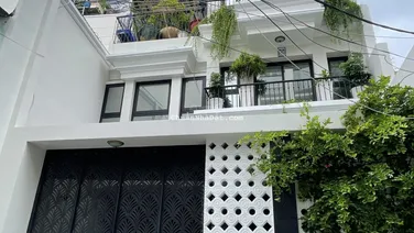 Cho thuê nhà hẻm 120/ Đặng thuỳ Trâm, Phường 13, Quận Bình Thạnh