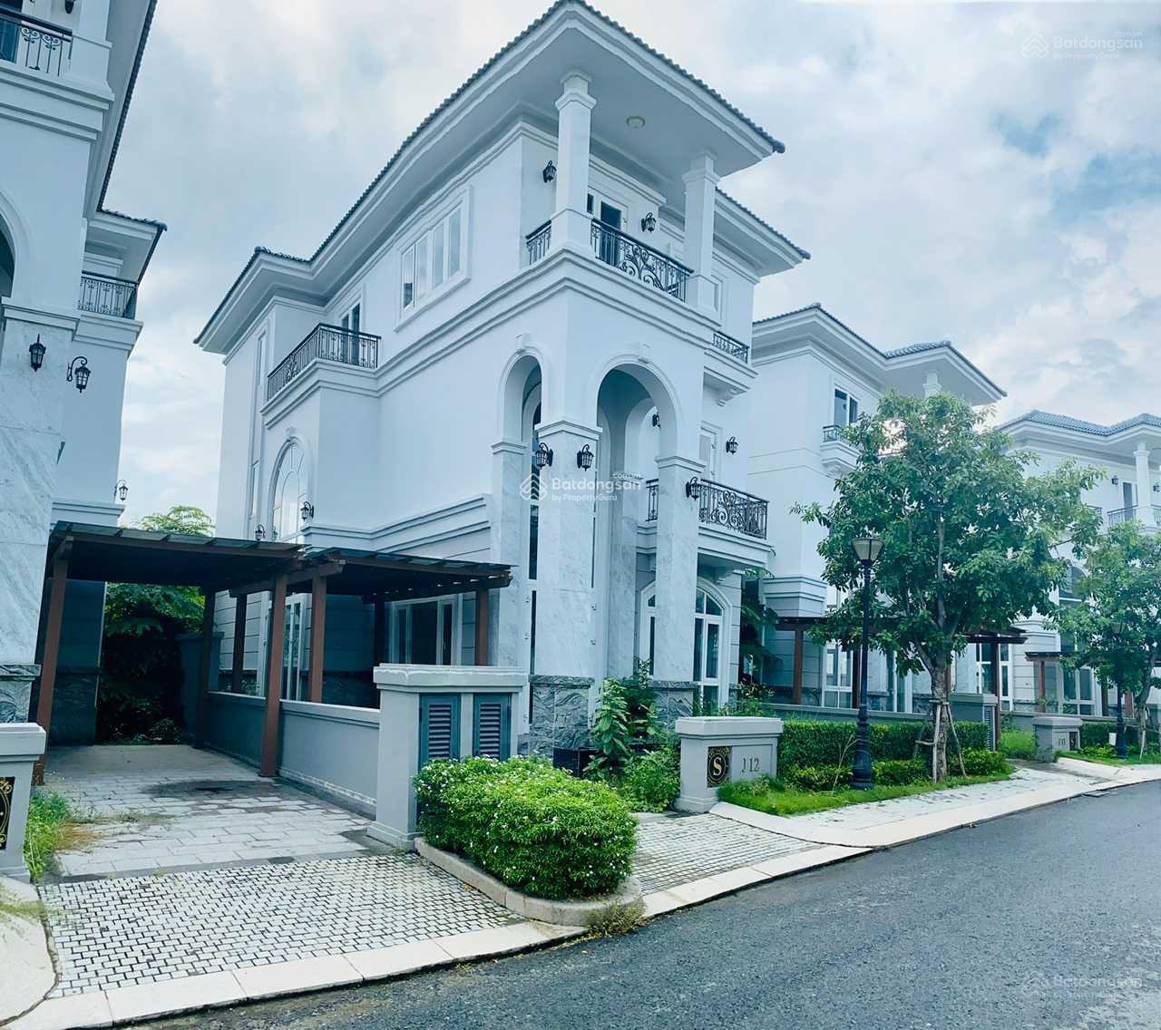 Biệt thự song lập Sol Villas, vị trí cực đẹp, chỉ 25 tỷ, sổ hồng. Hàng tốt. LH 0902 802 ***