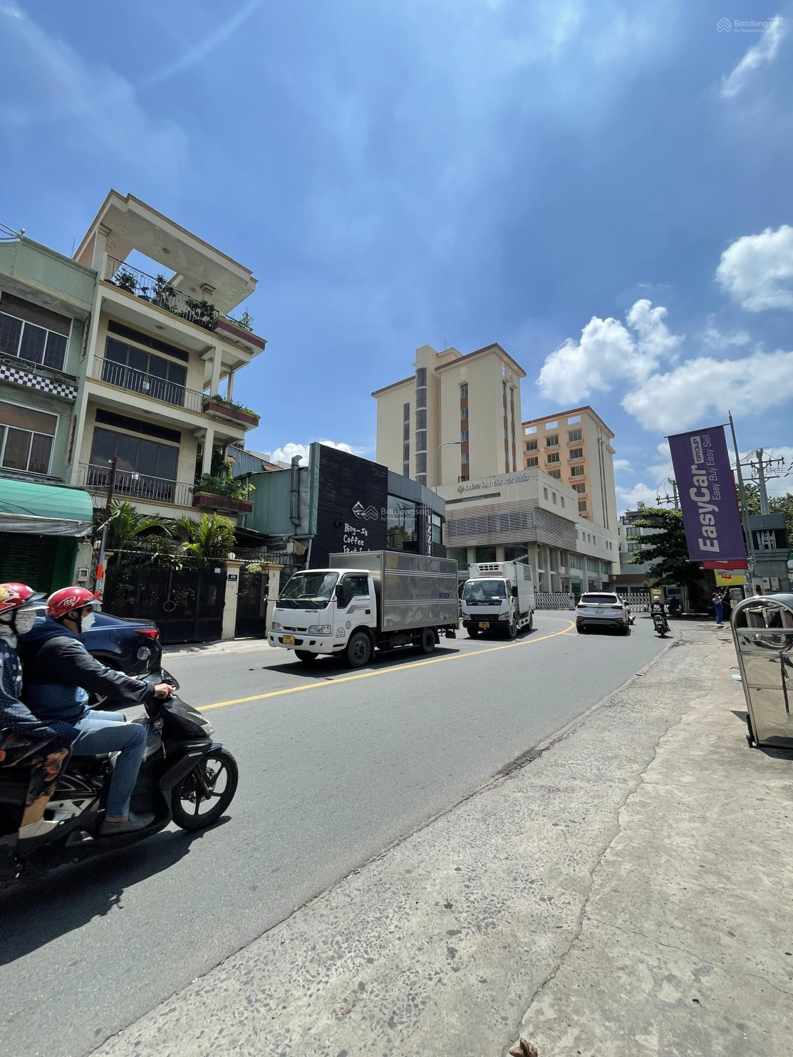 Bán nhà mt Phổ Quang, P. 9, Q. PN - 10x18m. CN 175m2 - hầm, 4 lầu - hđt 165tr/th - 57 tỷ Bán nhà mt Phổ Quang, P. 9, Q. PN - 10x18m. CN 175m2 - hầm, 4 lầu - hđt 165tr/th - 57 tỷ