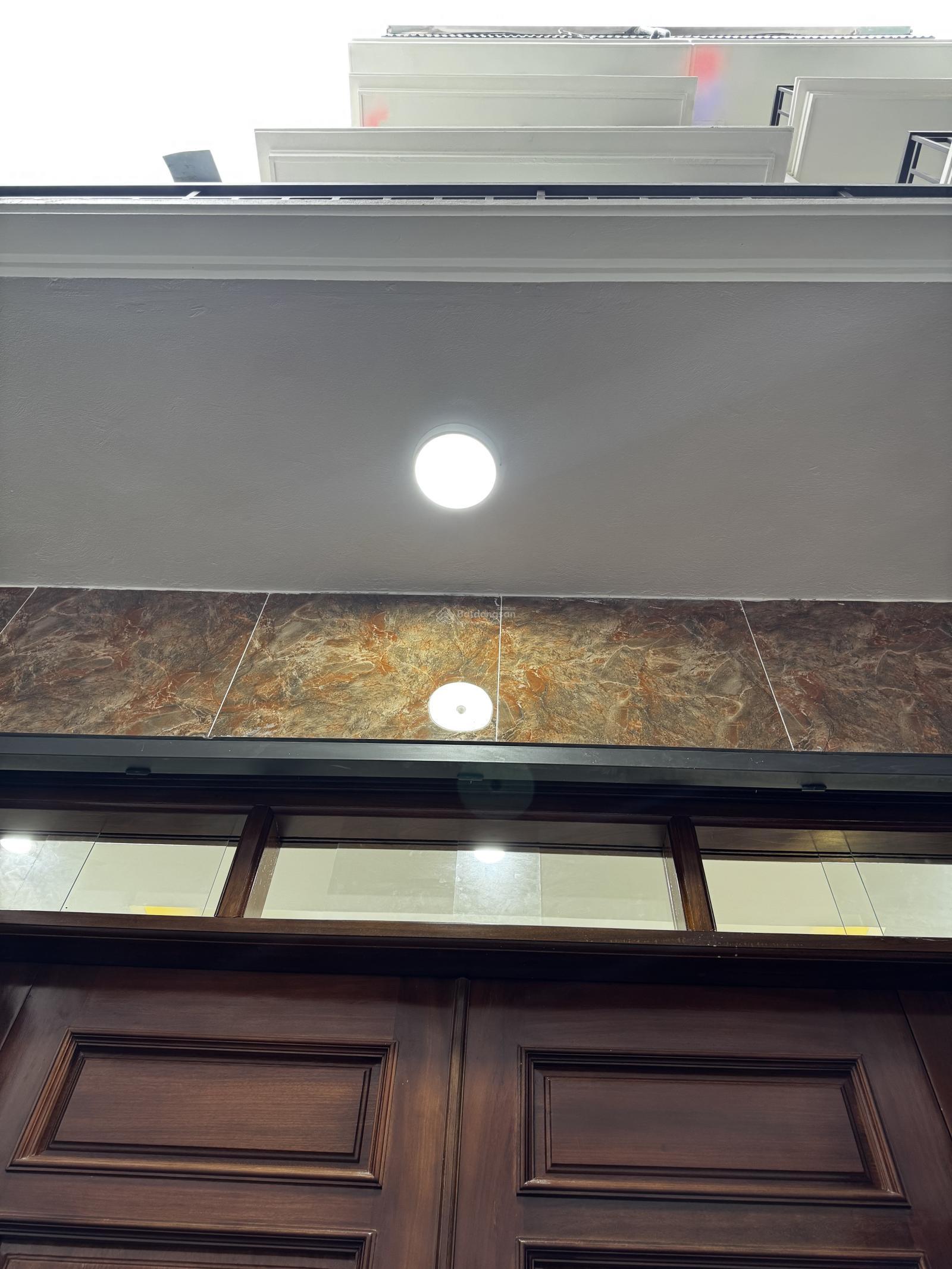 Bán nhà tổ 5 phường Vĩnh Hưng, Hoàng Mai, Hà Nội, 45m2*5tầng 6,8 tỷ có thương lượng 0986 592 ***