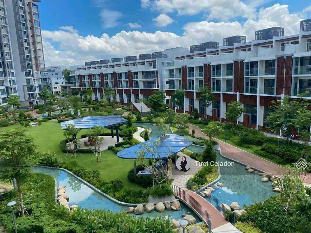 3PN Brilliant 141m2 view Đông Bắc tầng đẹp giá 8tỷ8 (102%)