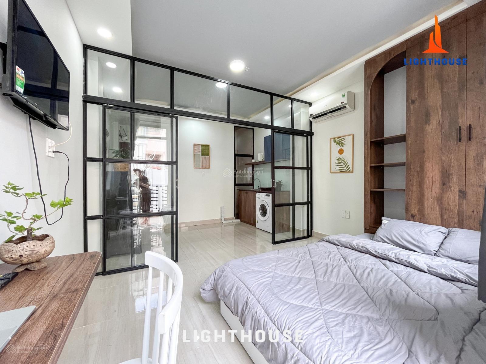 Căn hộ 1 PN riêng, giặt riêng, Cầu vượt 3/2 - Vạn Hạnh Mall - UEH, Huflit, Tòa Viettel quận 10 Căn hộ 1 PN riêng, giặt riêng, Cầu vượt 3/2 - Vạn Hạnh Mall - UEH, Huflit, Tòa Viettel quận 10