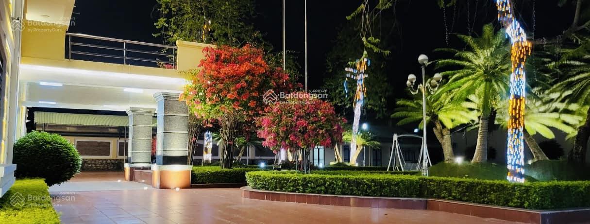 Bán kho, nhà xưởng tại Lào Cai, 18,697.3 m2, view đẹp, giá ưu đãi Bán kho, nhà xưởng tại Lào Cai, 18,697.3 m2, view đẹp, giá ưu đãi