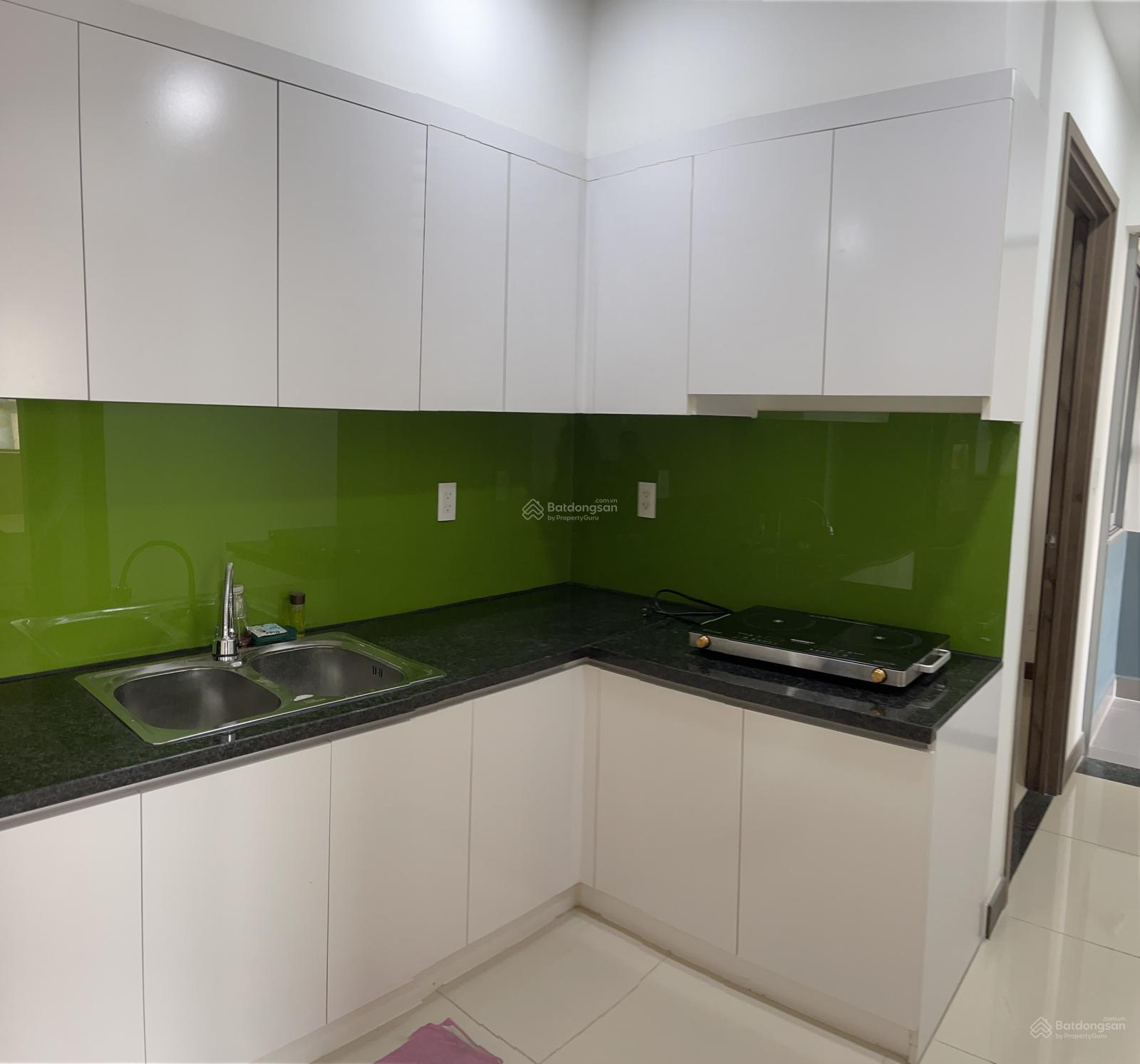 Gia đình cần bán gấp CH Green Field 686 XVNT. 2PN=3.5 tỉ. Lầu trung