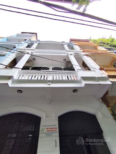 Cho thuê NR 3PN, 2WC, 180m2 tại Bà Triệu, Nguyễn Trãi, Hà Đông, giá tốt
