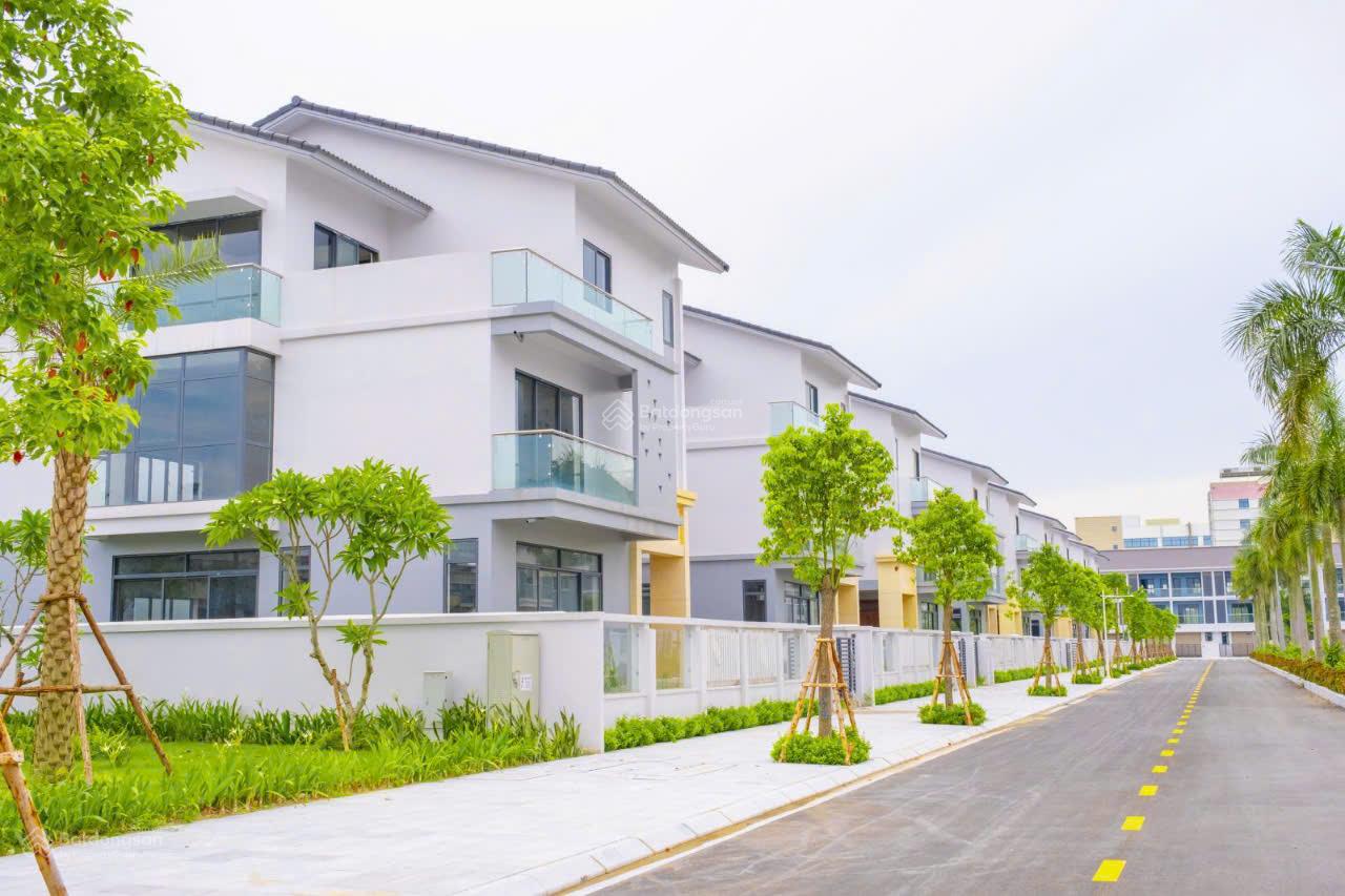 Bán nhà 110m2 dự án Sapphire Gem Hải Phòng tặng nhà 3 tầng thành phố Thủy Nguyên, Hải Phòng