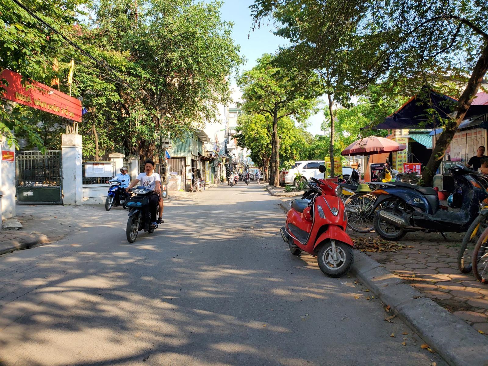 10,44 Tỷ. Có thể cho thuê Đất. Thửa đất 58M2. Mặt tiền 4M. Lô góc. Đường 5M. Mặt Chợ - Phú Diễn. 10,44 Tỷ. Có thể cho thuê Đất. Thửa đất 58M2. Mặt tiền 4M. Lô góc. Đường 5M. Mặt Chợ - Phú Diễn.