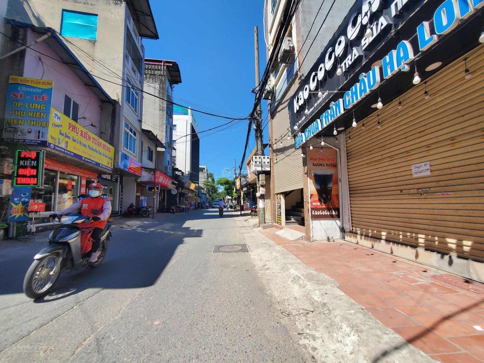 10,44 Tỷ. Có thể cho thuê Đất. Thửa đất 58M2. Mặt tiền 4M. Lô góc. Đường 5M. Mặt Chợ - Phú Diễn. 10,44 Tỷ. Có thể cho thuê Đất. Thửa đất 58M2. Mặt tiền 4M. Lô góc. Đường 5M. Mặt Chợ - Phú Diễn.