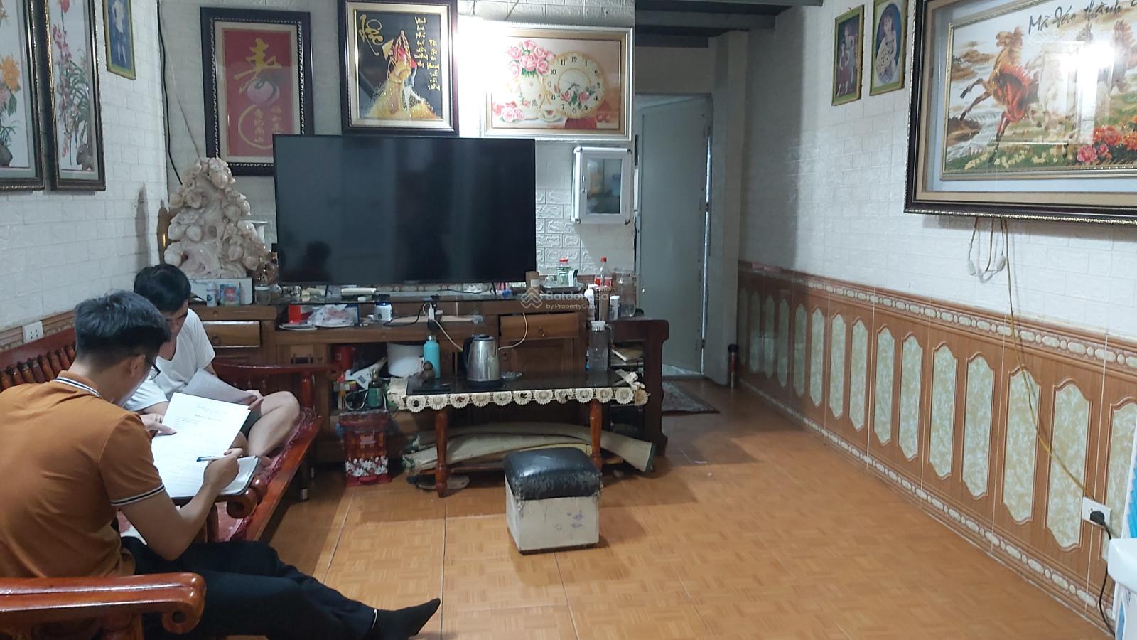Nhà Đức Giang 105.7m2 ôtô tránh, vào nhà phân lô, không quy hoạch, sát đường 40m Hồng Tiến 9.6tỷ