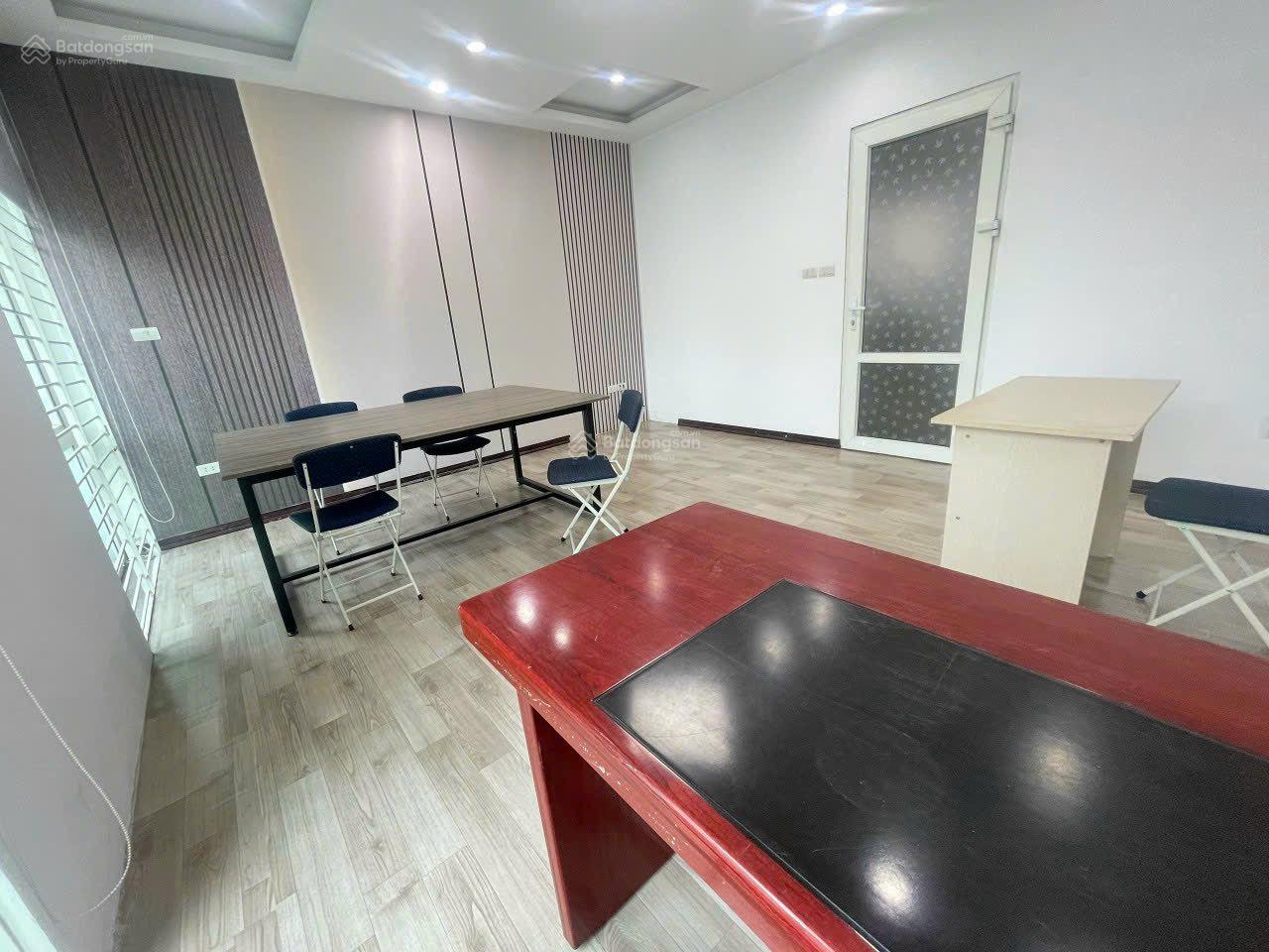 Cho thuê văn phòng Cầu Diễn DT 65m2 giá thuê 7 triệu/th chính chủ