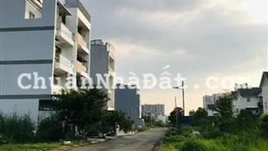 Chủ kẹt quá rồi! Cần bán gấp lô đất 5x20m, đường thông tại D/A Sở Văn Hóa TT Q9, giá bán 6,7 tỷ
