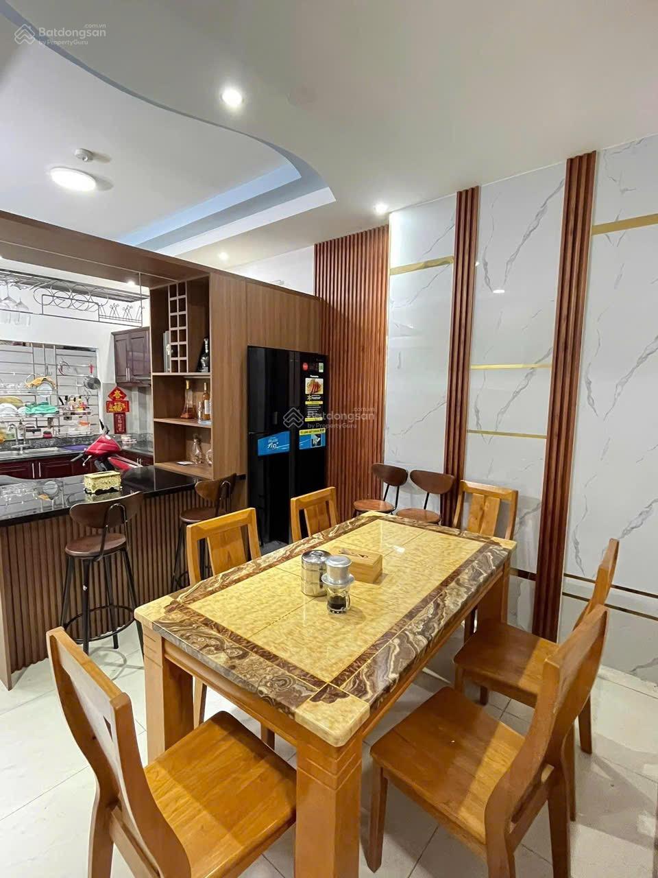 Nhà phố 3 tầng 4PN, Đường 77 Phường Tân Quy Q7, DT 3.8m x 16m, ngay trung tâm Q7, chỉ nhỉnh 6 tỷ