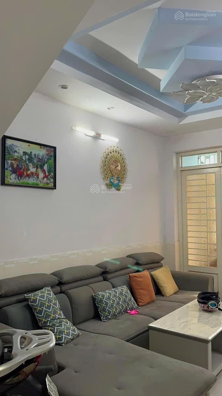 Nhà phố 3 tầng 4PN, Đường 77 Phường Tân Quy Q7, DT 3.8m x 16m, ngay trung tâm Q7, chỉ nhỉnh 6 tỷ