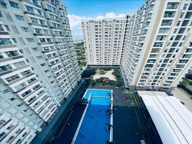 Bán căn góc Fuji Residence, P. Phước Long B, Quận 9, DT 56m2, có ban công, full nội thất