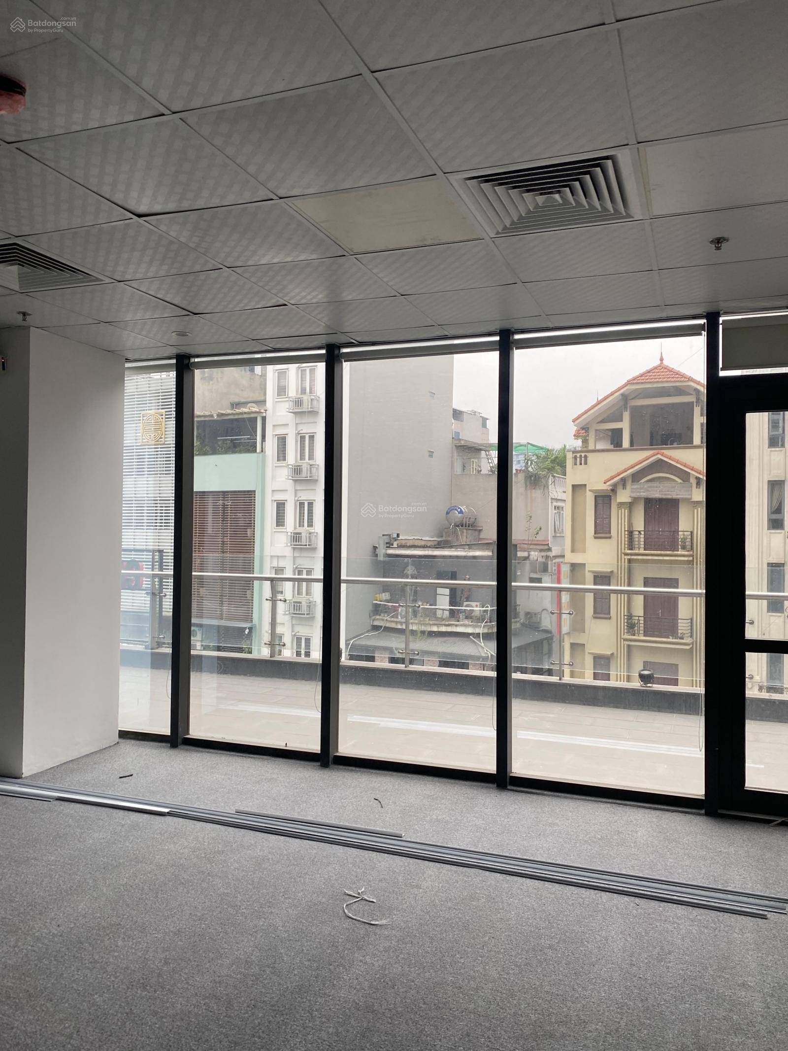 Cho thuê văn phòng tòa nhà 36 Lý Nam Đế 60m, 80m, 100, 160,... 800m2 giá 140k/m2/th