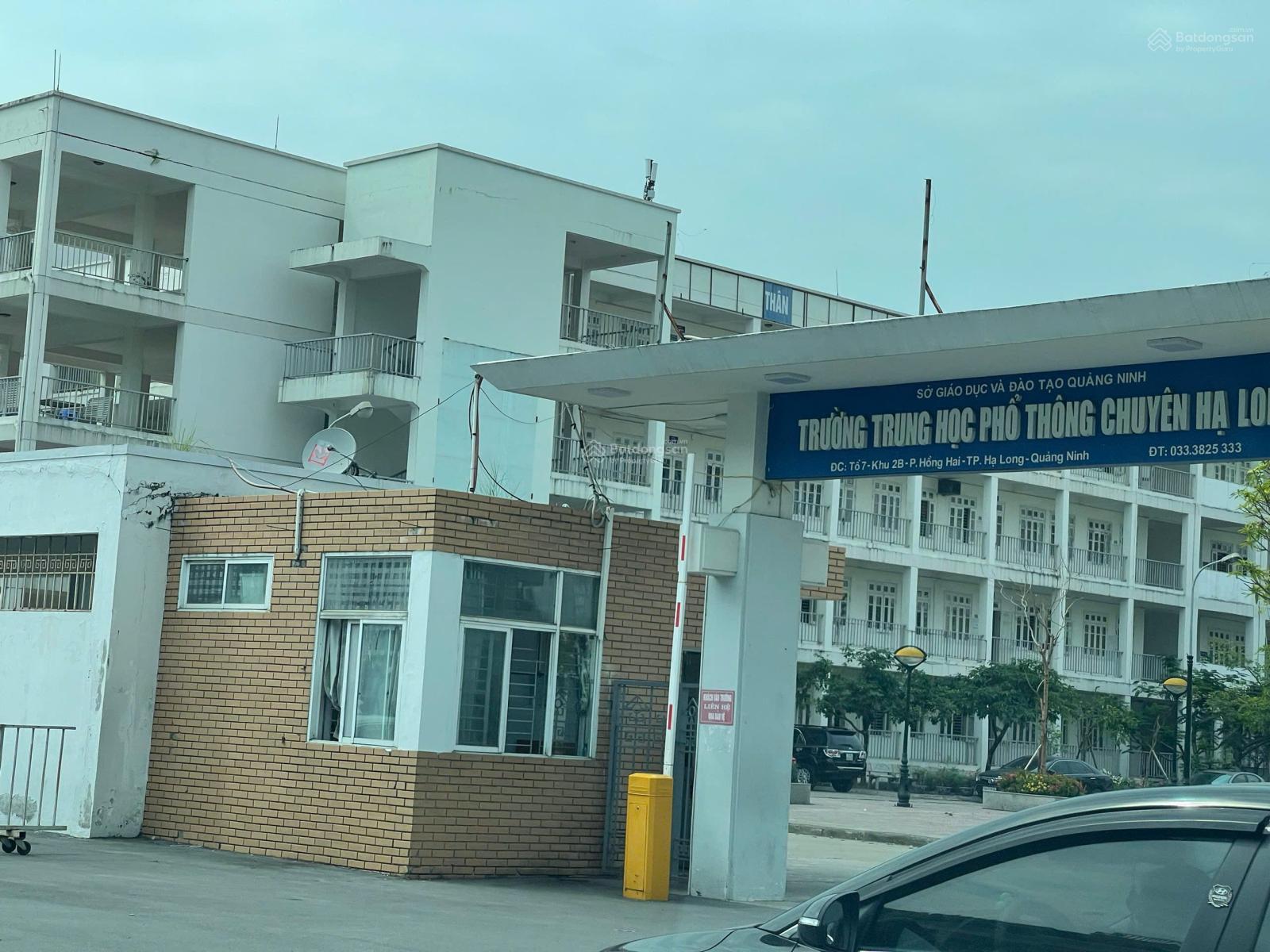 Bán gấp nhà Mon Bay Hồng Hải, Hạ Long. 120m2 hoàn thiện rồi. Giá 25 tỷ