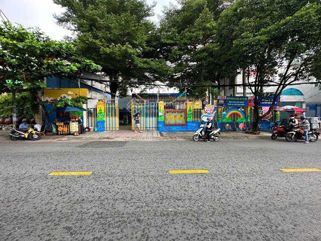 Bán nhà MT đường Dương Đức Hiền, P. Sơn Kỳ, Quận Tân Phú. DT: 25x65m - 2 tầng - giá: 140 tỷ Bán nhà MT đường Dương Đức Hiền, P. Sơn Kỳ, Quận Tân Phú. DT: 25x65m - 2 tầng - giá: 140 tỷ