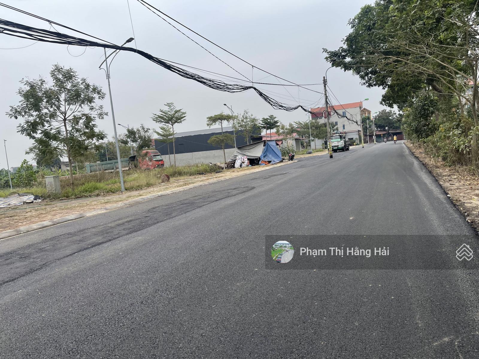 Bán lô đất 92,5m2 tại Xã Vạn Yên, Mê Linh, Hà Nội Bán lô đất 92,5m2 tại Xã Vạn Yên, Mê Linh, Hà Nội