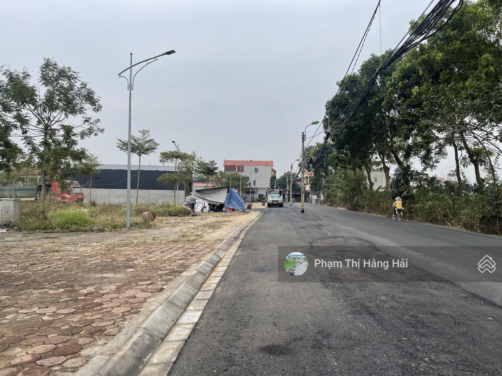 Bán lô đất 92,5m2 tại Xã Vạn Yên, Mê Linh, Hà Nội Bán lô đất 92,5m2 tại Xã Vạn Yên, Mê Linh, Hà Nội
