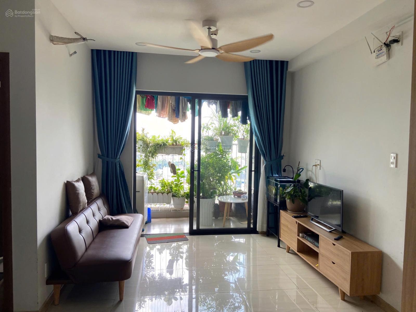 Bán CC 2PN, 2WC, 60m2 tại Bcons Garden, 1,65 tỷ