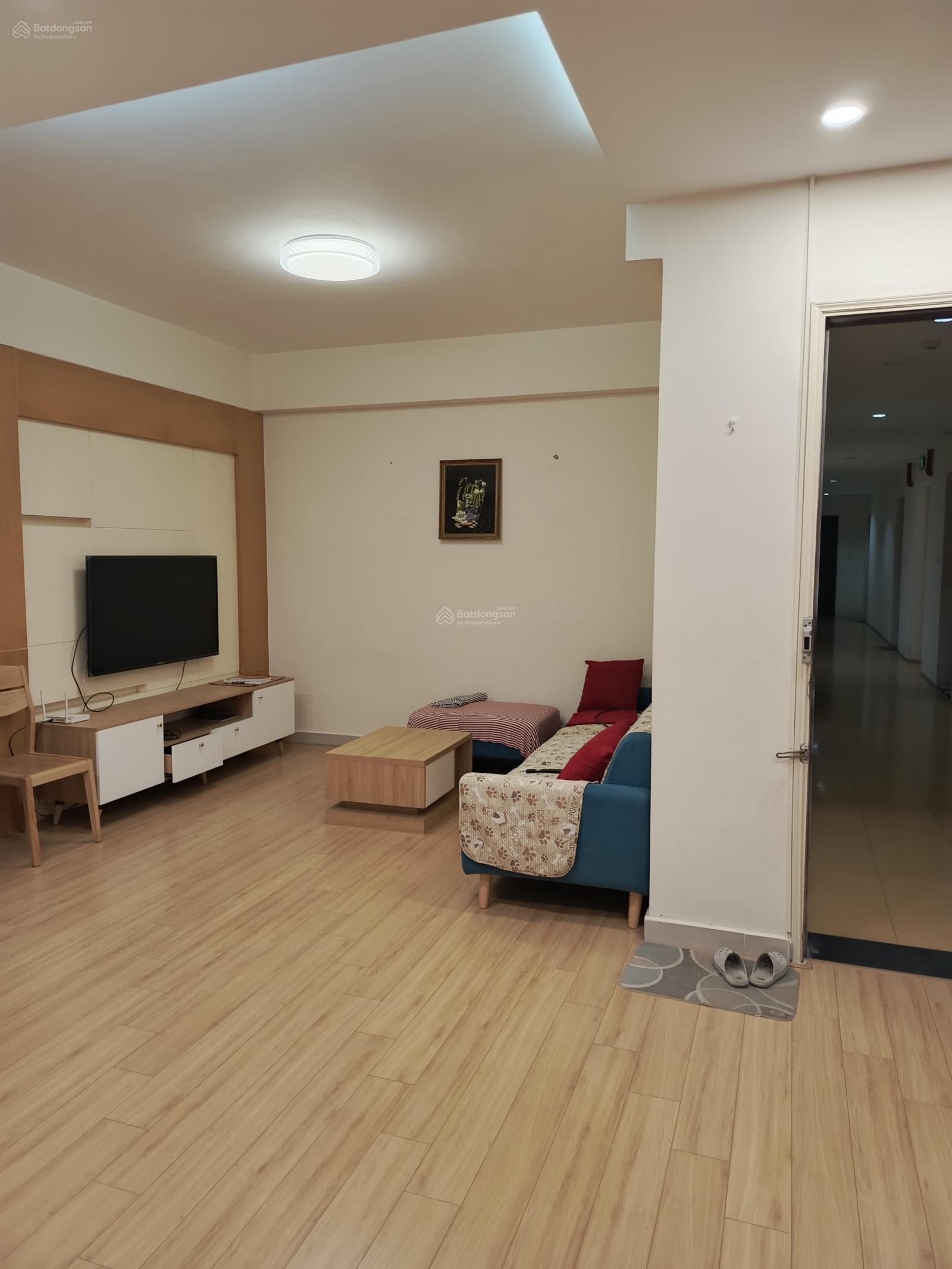 CC cho thuê CHCC Trung Hoà Nhân Chính, Hoàng Đạo Thúy, 80m2 2PN 12tr và 135m2 3PN 15tr , ở ngay,