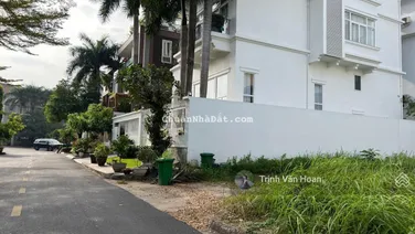 (Giảm 5 tỷ) Bán đất khu biệt thự River Mark - 220 Trần Não - 300m2 - 0908 947 ***