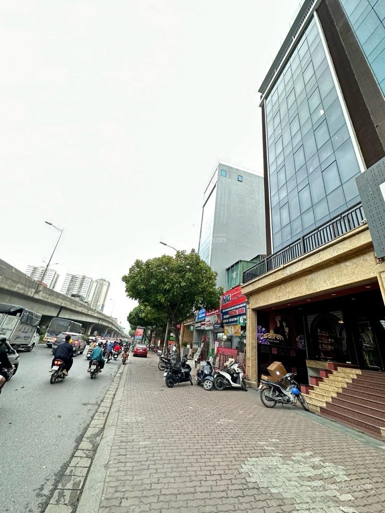 Tòa nhà văn phòng mặt phố Khuất Duy Tiến - 9 tầng - vỉa hè 15m - dòng tiền 150tr/ tháng